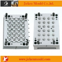 cap mould 08